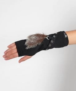 Trippnyc.com SAFETY PIN AND TAIL ARMWARMER