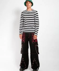 Trippnyc.com Women BONDAGE BUCKET HAT GREEN PLAID