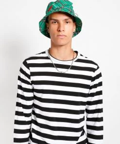 Trippnyc.com Women BONDAGE BUCKET HAT GREEN PLAID